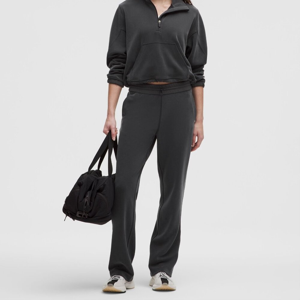 Excellent, like new condition loose fit casual pants from lululemon